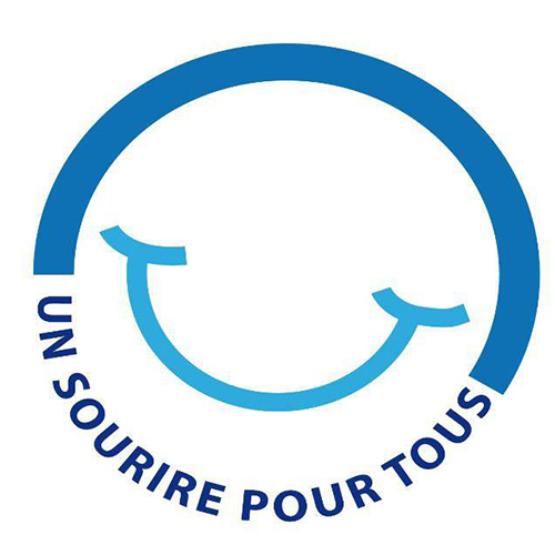 logo de l'association Un Sourire Pour Tous